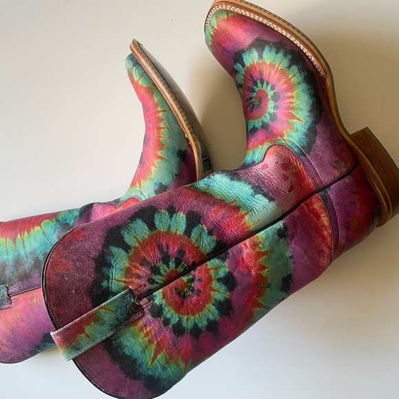 Tin Haul Shoes Tin Haulwomens Groovy With Tie Dye Camper Sole Western Bootsquare Toe Sz